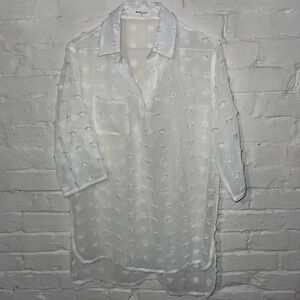 Sheer Pullover Top M